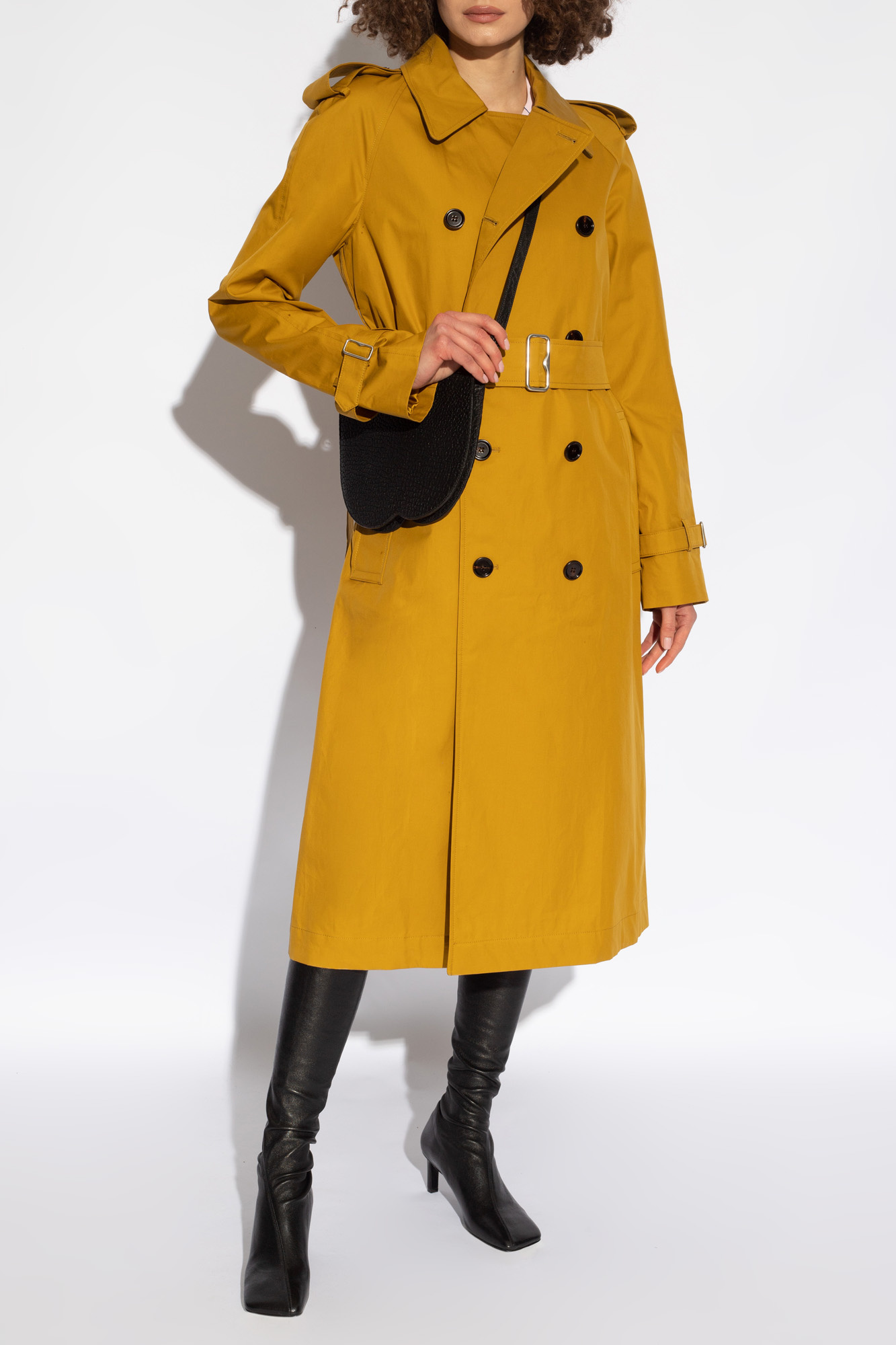 Burberry store coat yellow